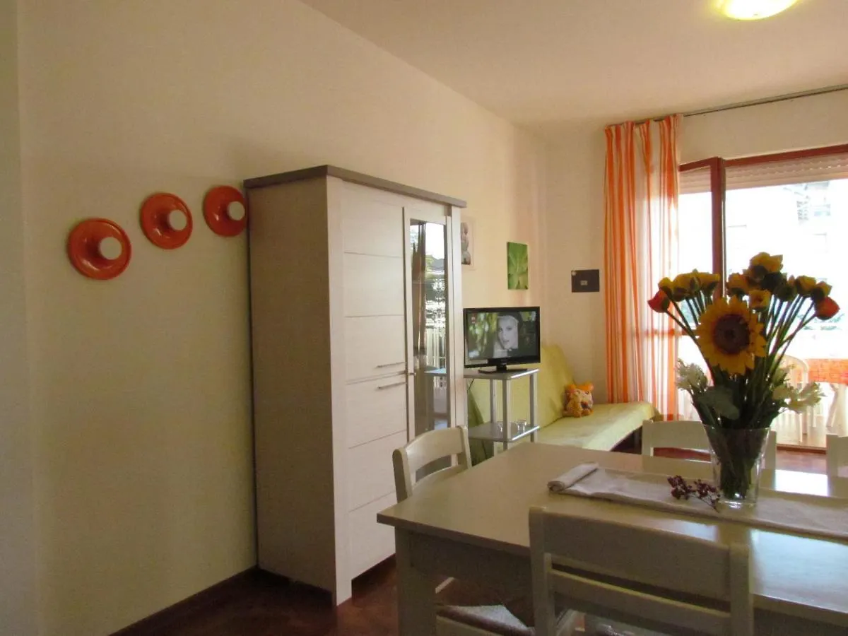 Bright Studio By The Beach - Beahost Bibione Apartment