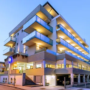 Mayer Hotel